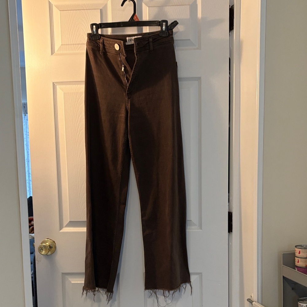 Brown Frayed Hem Women Jeans